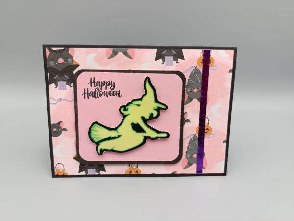Leuchtende Halloween-Grüße: Handgemachte Karte mit Neon-Hexe